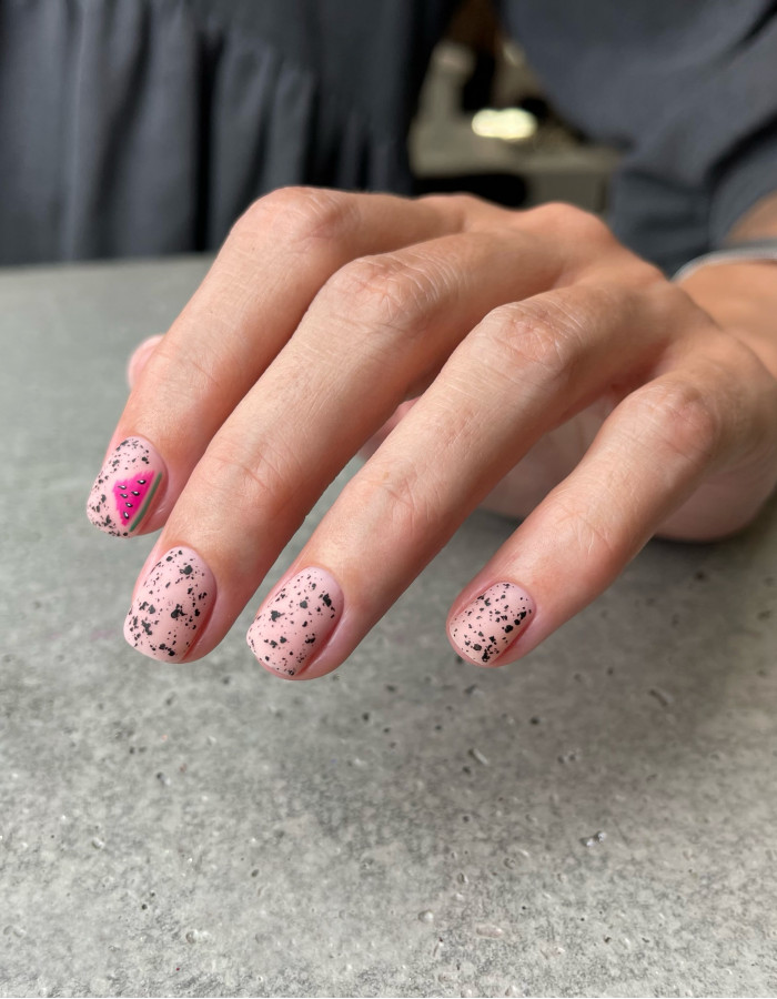 Artylac flake gel black 5 мл Artylac flake gel black 5 мл