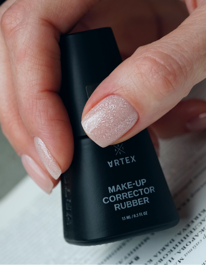 Make-up corrector rubber 496 15 мл Make-up corrector rubber 496 15 мл