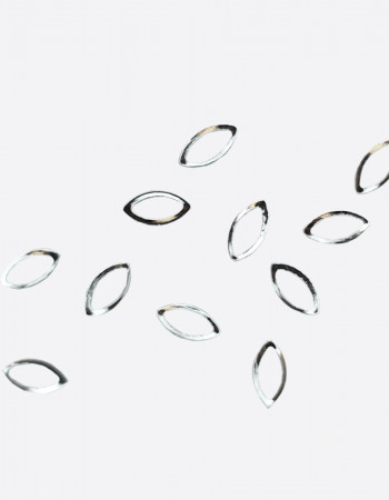 Металлический декор, лепесток серебро 6х3мм Металлический декор, лепесток серебро 6х3мм