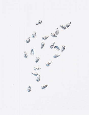 Полусферы лепестки шлифованные серебро 1х2 мм  Полусферы лепестки шлифованные серебро 1х2 мм