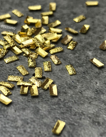 Полусферы граненные шлифованные золото 1,5х3 мм  Полусферы граненные шлифованные золото 1,5х3 мм