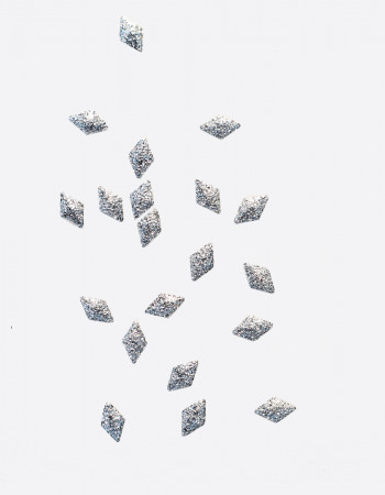 Полусферы ромбы гран.шлиф. серебро 2х3 мм Полусферы ромбы гран.шлиф. серебро 2х3 мм